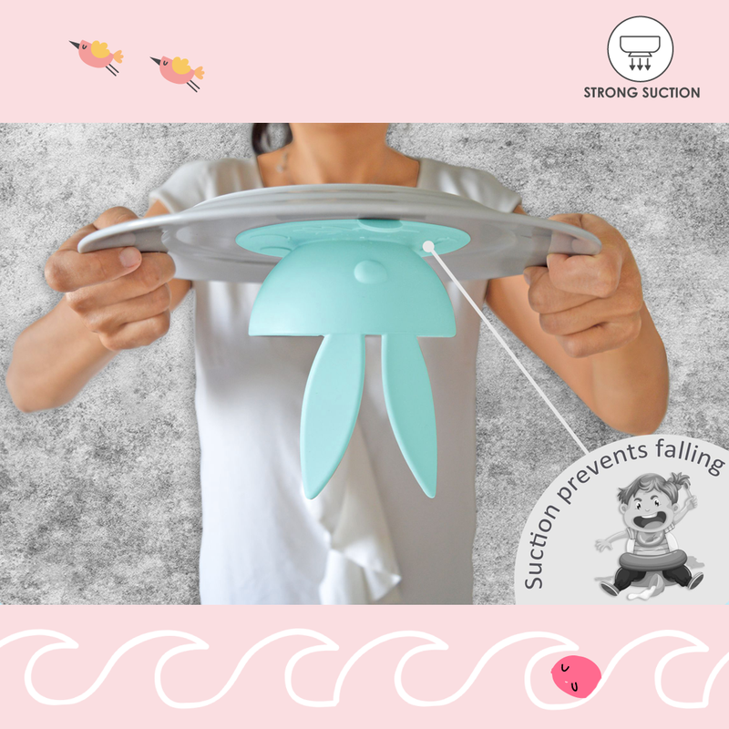 Baby Led Weaning Set With Bibs, Spoons, A Suction Bowl and Cup